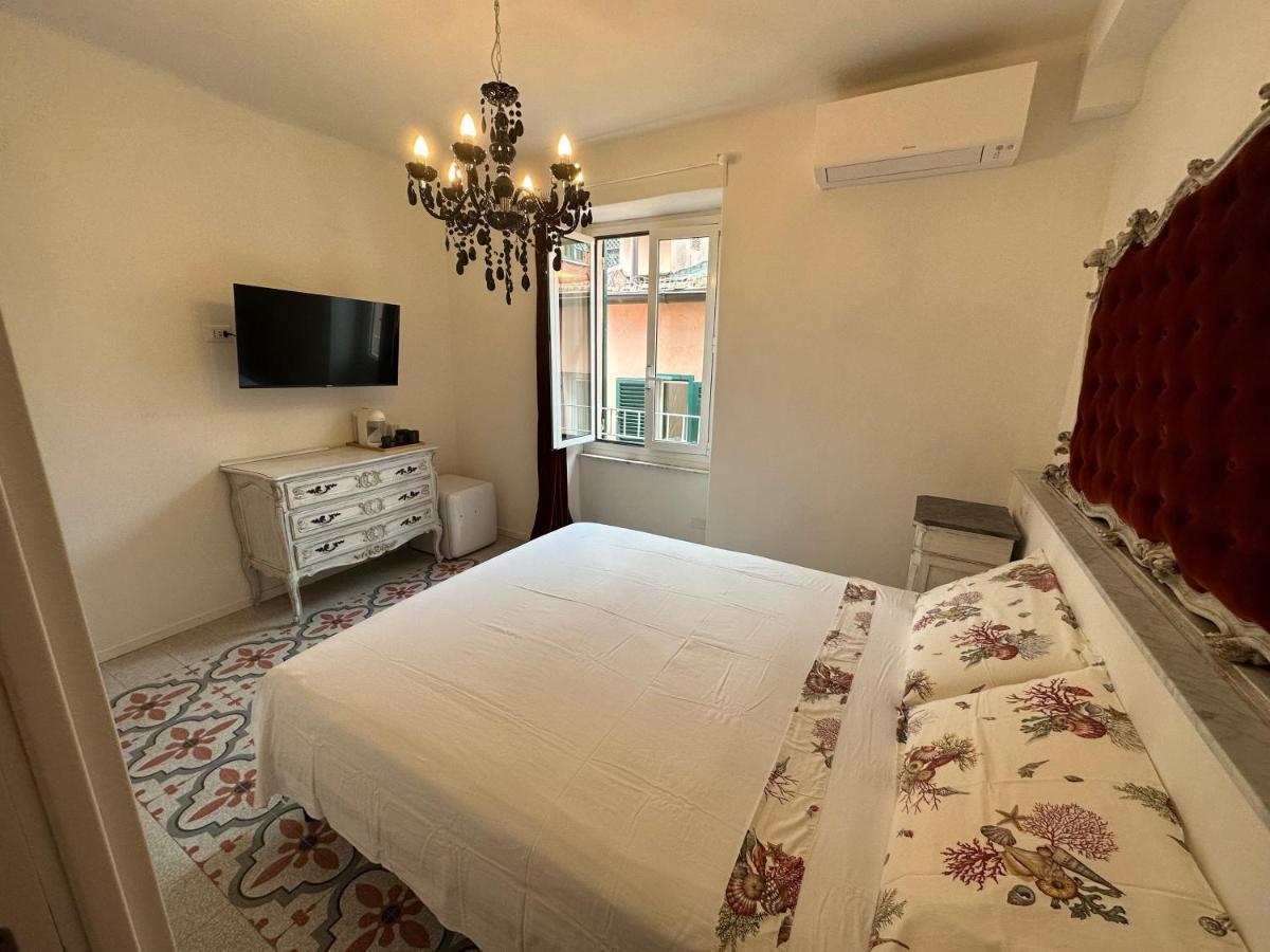 Bed and Breakfast Elegante Stanza Rossa Mottino23 Lerici Exterior foto
